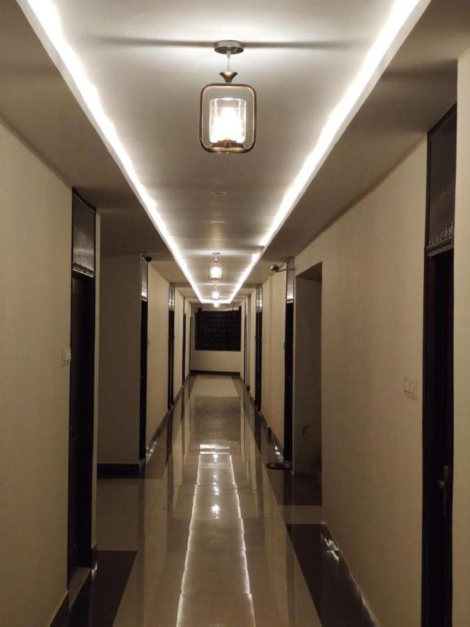 New Hotel Suhail Hyderabad Bagian luar foto